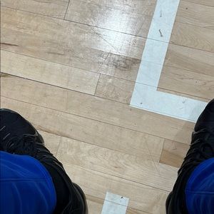 Meet your Posher, Esmond